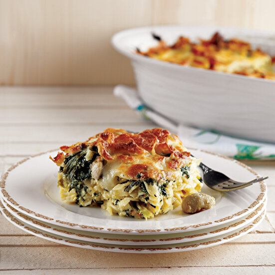 Ispanaklı Fırın Makarna