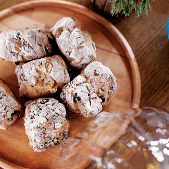 Zeytinli Kestaneli Ekmek