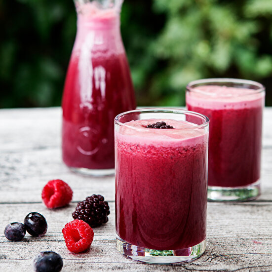 Mor Detoks İçeceği