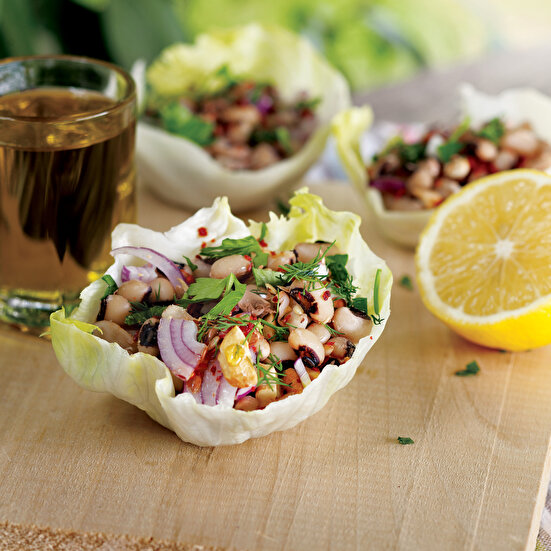 Kajulu Börülceli Salata