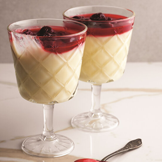 Damla Sakızlı Vişneli Muhallebi