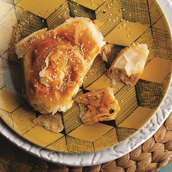 Patatesli Sarma Börek