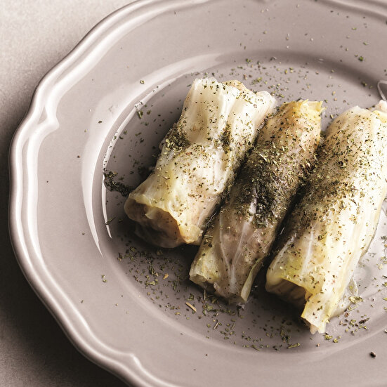 Fıstıklı Kestaneli Lahana Sarması