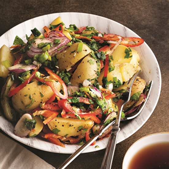 Taze Patates Salatası