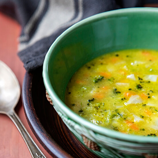 Zencefilli Brokolili Lahana Çorbası