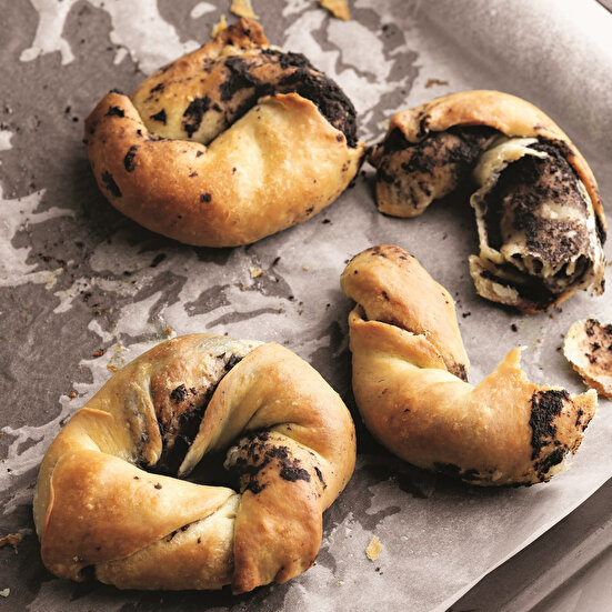 Zeytinli Katmer Börek