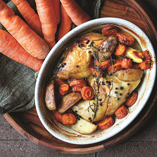 Fırında Sebzeli Tavuk