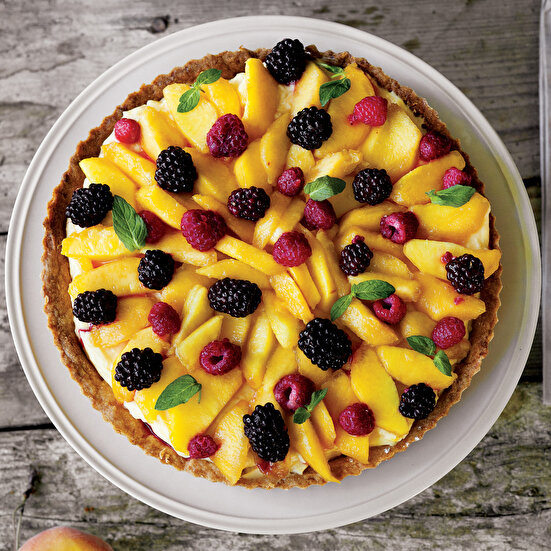 Kremalı Şeftalili Tart