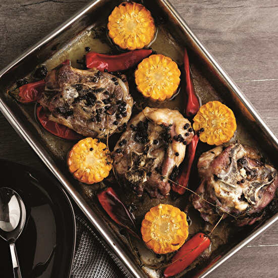 Fırında Mısırlı Kuzu Gerdan