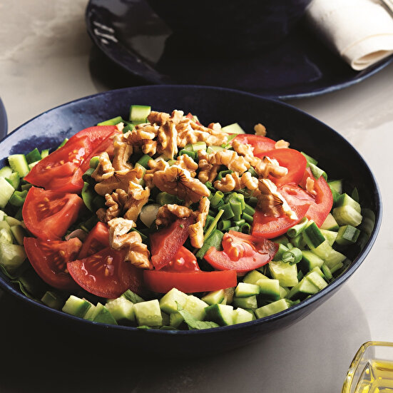 Cevizli Çoban Salata