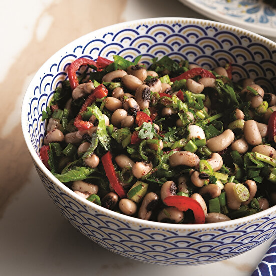 Sumaklı Kuru Börülce Piyazı