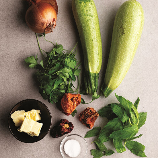 Kuru Biberli Kabak Çorbası