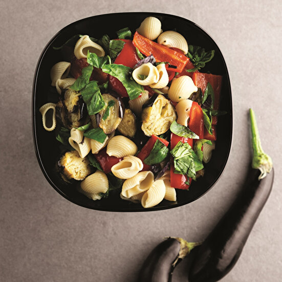 Reyhanlı Patlıcanlı Makarna Salatası