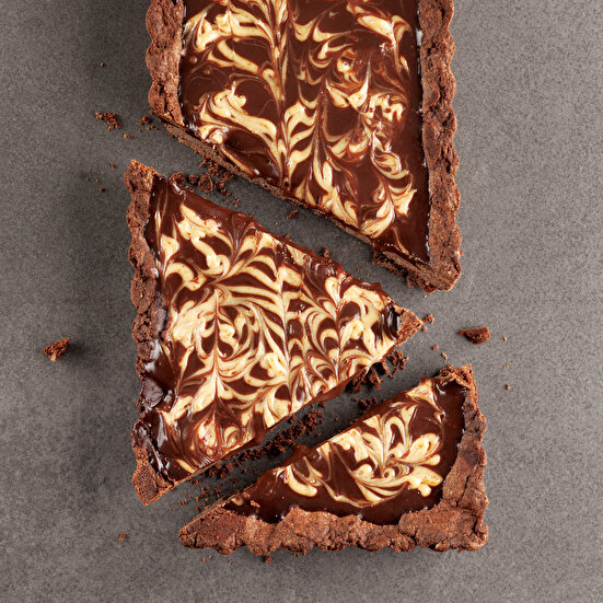 Çikolatalı ve Yer Fıstıklı Tart