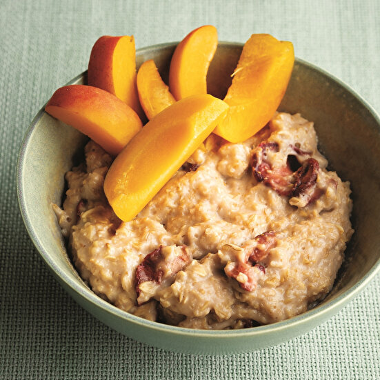 Kuru Çilekli Yulaf Lapası