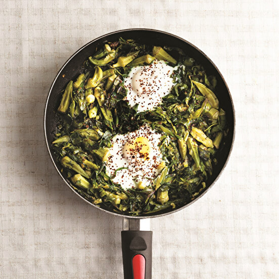 Karışık Otlu Bamyalı Yumurta