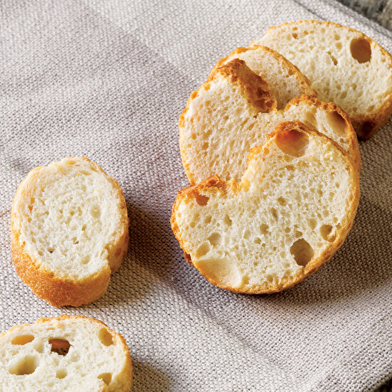 Fırında Soslu Baget Ekmek