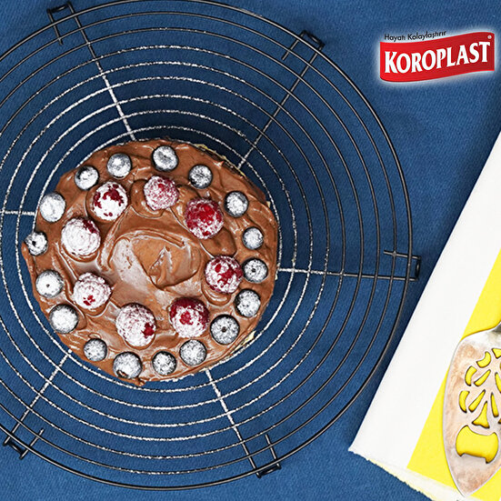 Pandispanya ve İki Renkli Pastacı Kreması