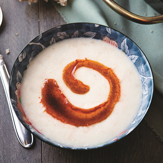 Soslu Sıkma Tarhana Çorbası