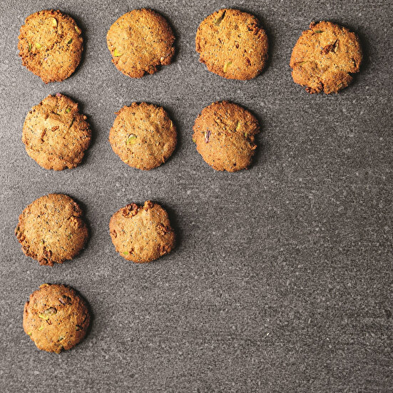 Özel Beslenenlere: Haşhaşlı Siyez Unlu Kurabiye