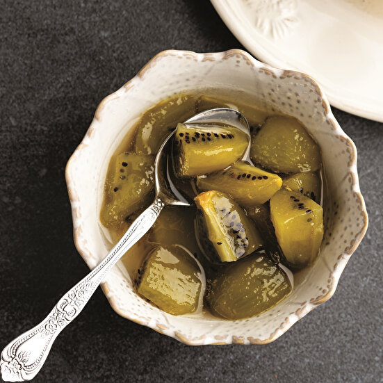 Kışın Tatlı Serinliği: Kivi Reçeli