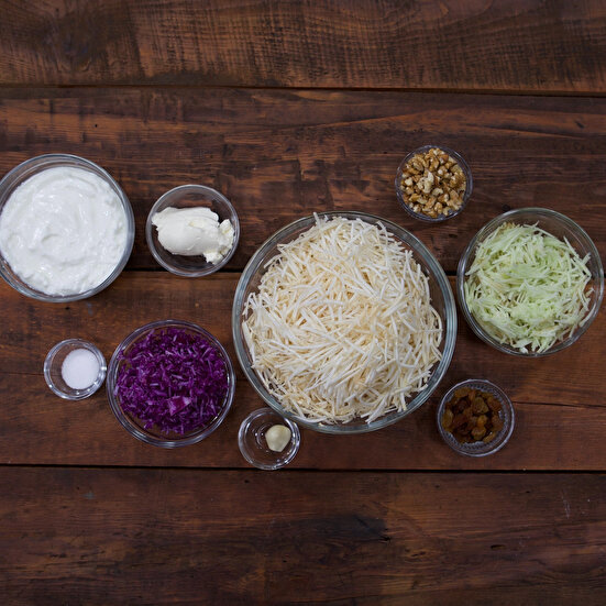 Elmalı Kereviz Salatası