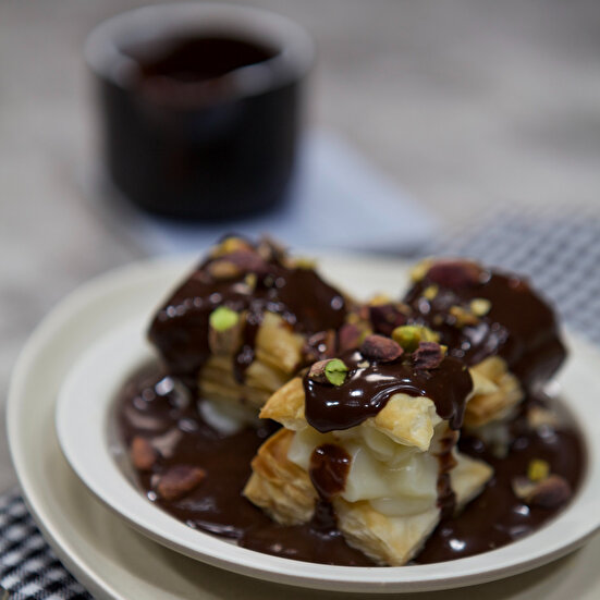 Milföyden Yalancı Profiterol