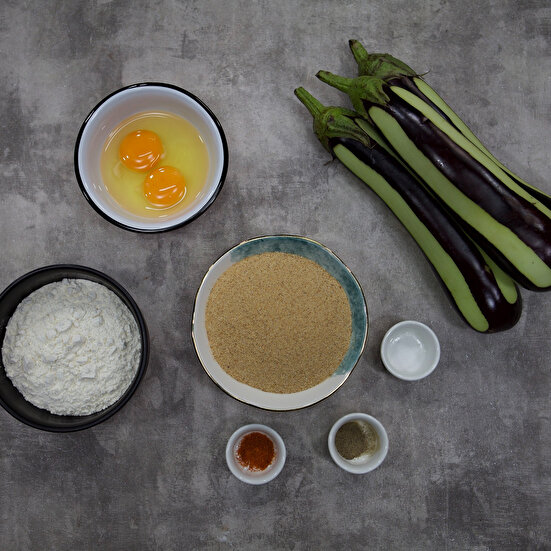 Kızarmış Patlıcan Küpleri