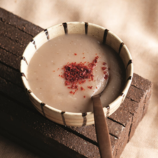 Vanilyalı Yer Elması Çorbası