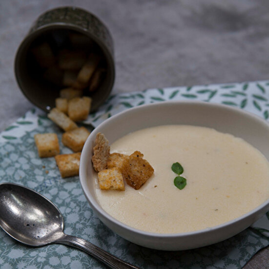 Sütlü Tarhana Çorbası