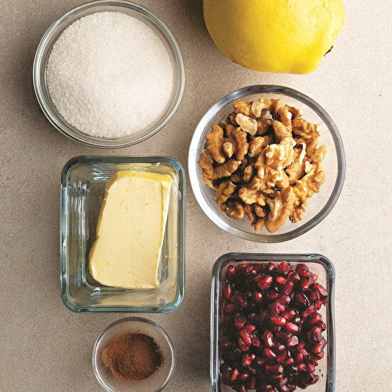 Pratik Ayva Tatlısı