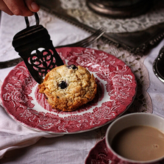 Limonlu ve Yaban Mersinli Scone