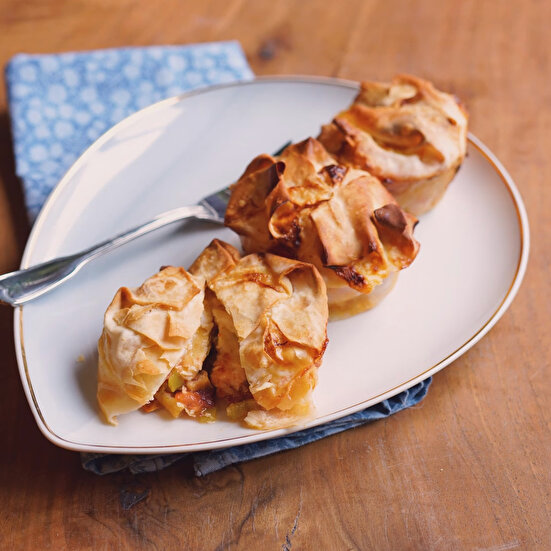 Muffin Kalıbında Pastırmalı Börek