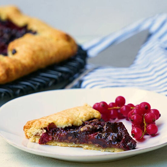 Çilekli Çikolatalı Galette