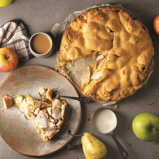 Elmalı Armutlu Pay Kek