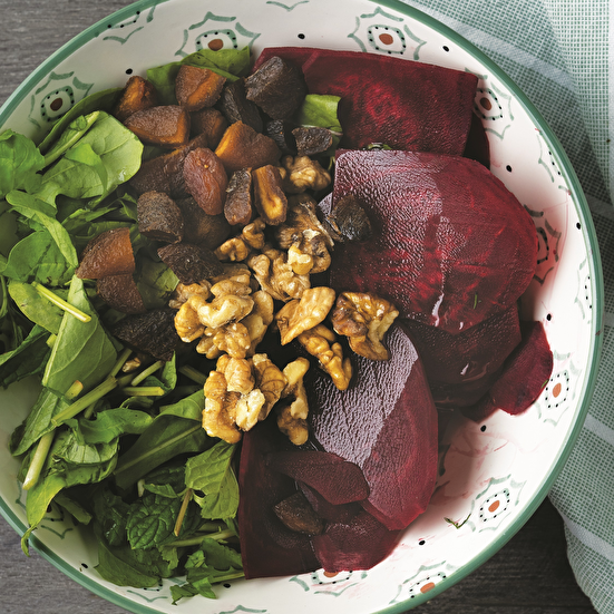 Kırmızı Pancarlı Roka Salatası