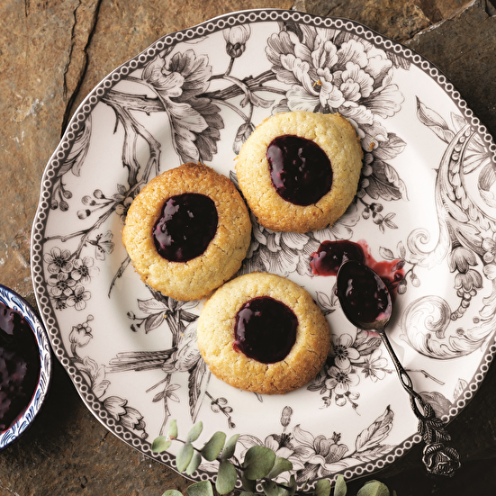 Vişne Reçelli Cookie