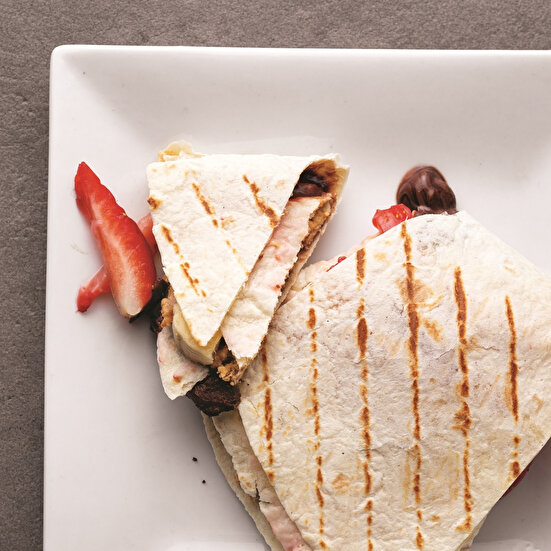 Çikolatalı Lavaş Katlama