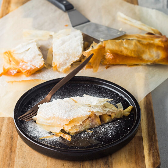 Elmalı Strudel