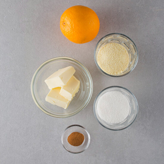 Tarçınlı Portakallı İrmik Tatlısı