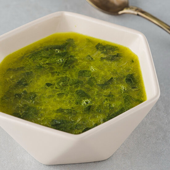 Zencefilli Ispanak Çorbası