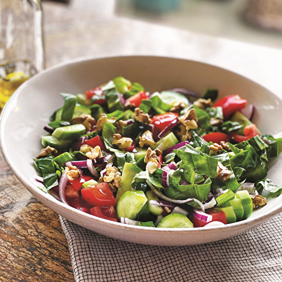 Fesleğenli Yaz Salatası