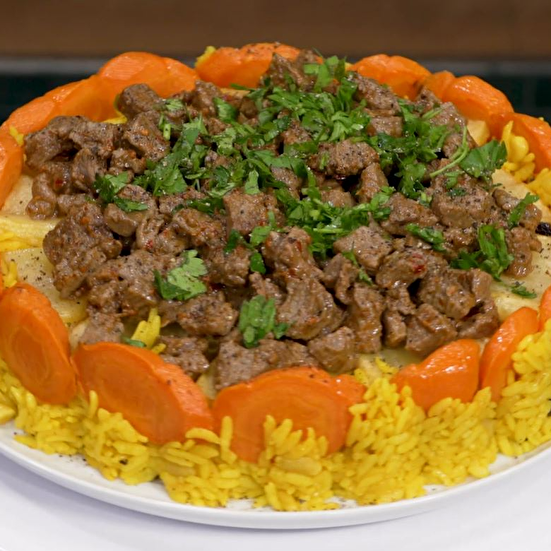 Etli Havuçlu Zerdeçallı Pilav