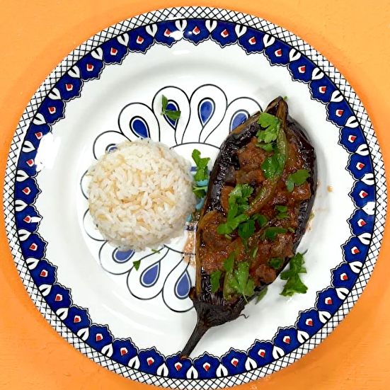 Fırında Kuşbaşılı Karnıyarık