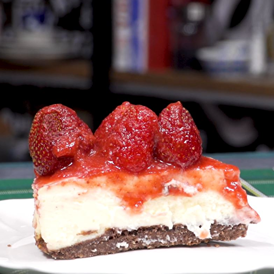 Çilekli Cheesecake