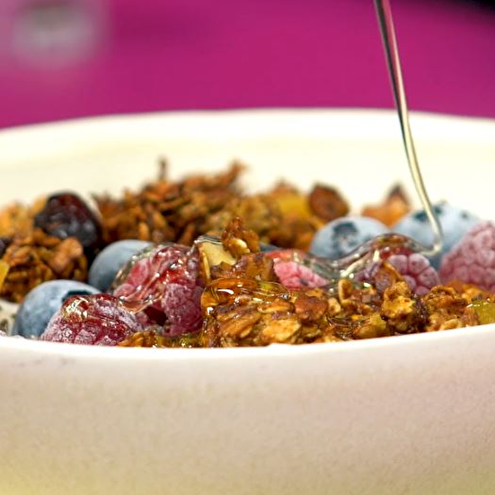 Ballı Granola