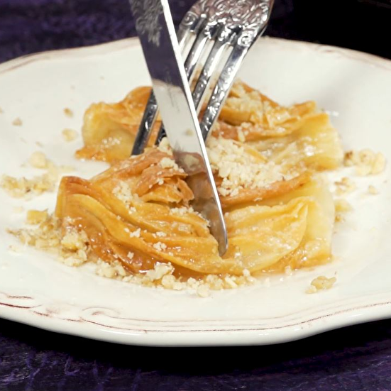 Cevizli Midye Baklava