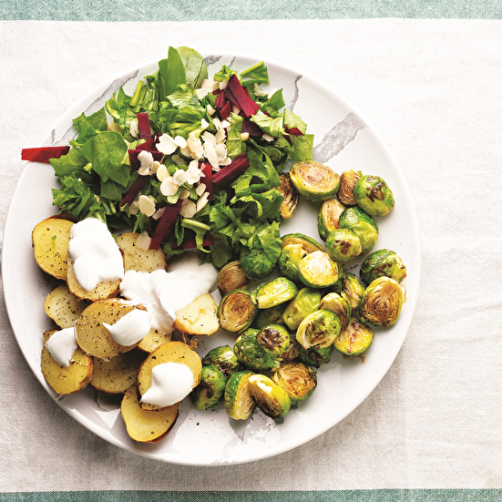 Kırmızı Pancarlı Yeşil Salata