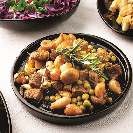 Bezelyeli Biberiyeli Et Yemeği