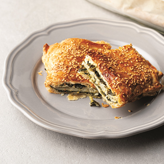 Ispanaklı Milföy Börek